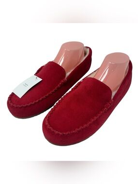 Lands’ End Womens Size 11 Red Suede Leather Moccasin Slippers Faux fur lined NWT